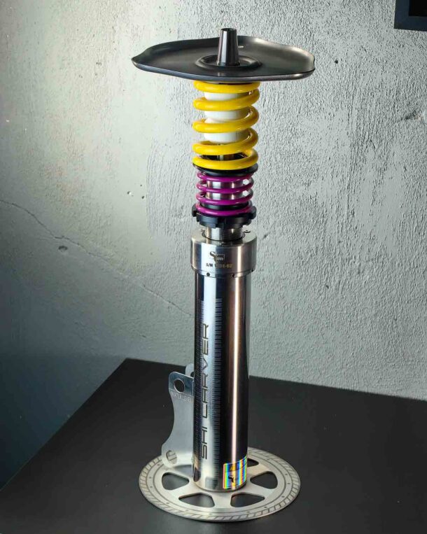 hookah-shi-carver-static-final-yellow-violet-6.jpg