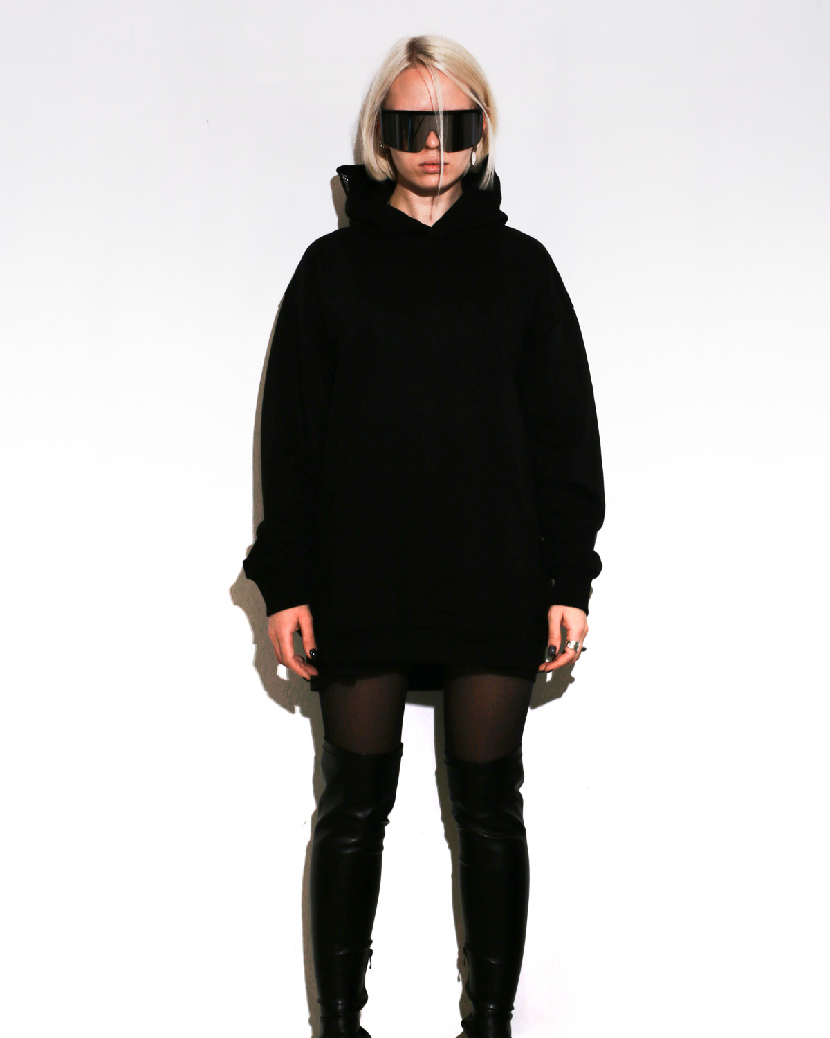 deus-hoodie-5.jpg